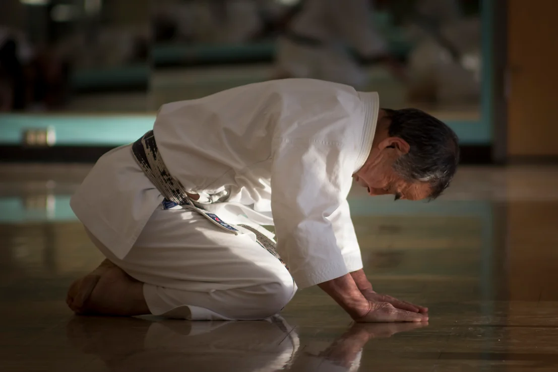 Karate students bowing